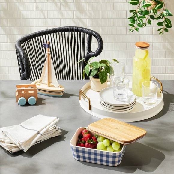 Hearth & Hand Magnolia Gingham Bamboo-Melamine Bento Box Wood Lid Blue/Cream - Picture 2 of 7